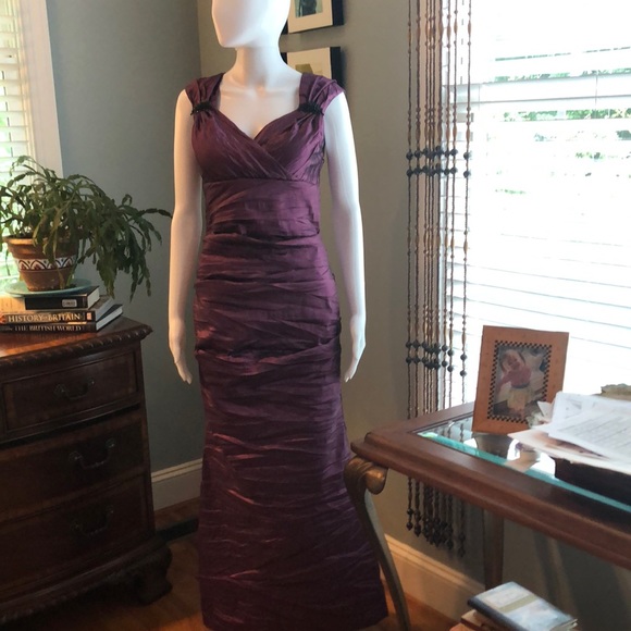 alrx Dresses & Skirts - Alex formal plum mermaid gown with rouching